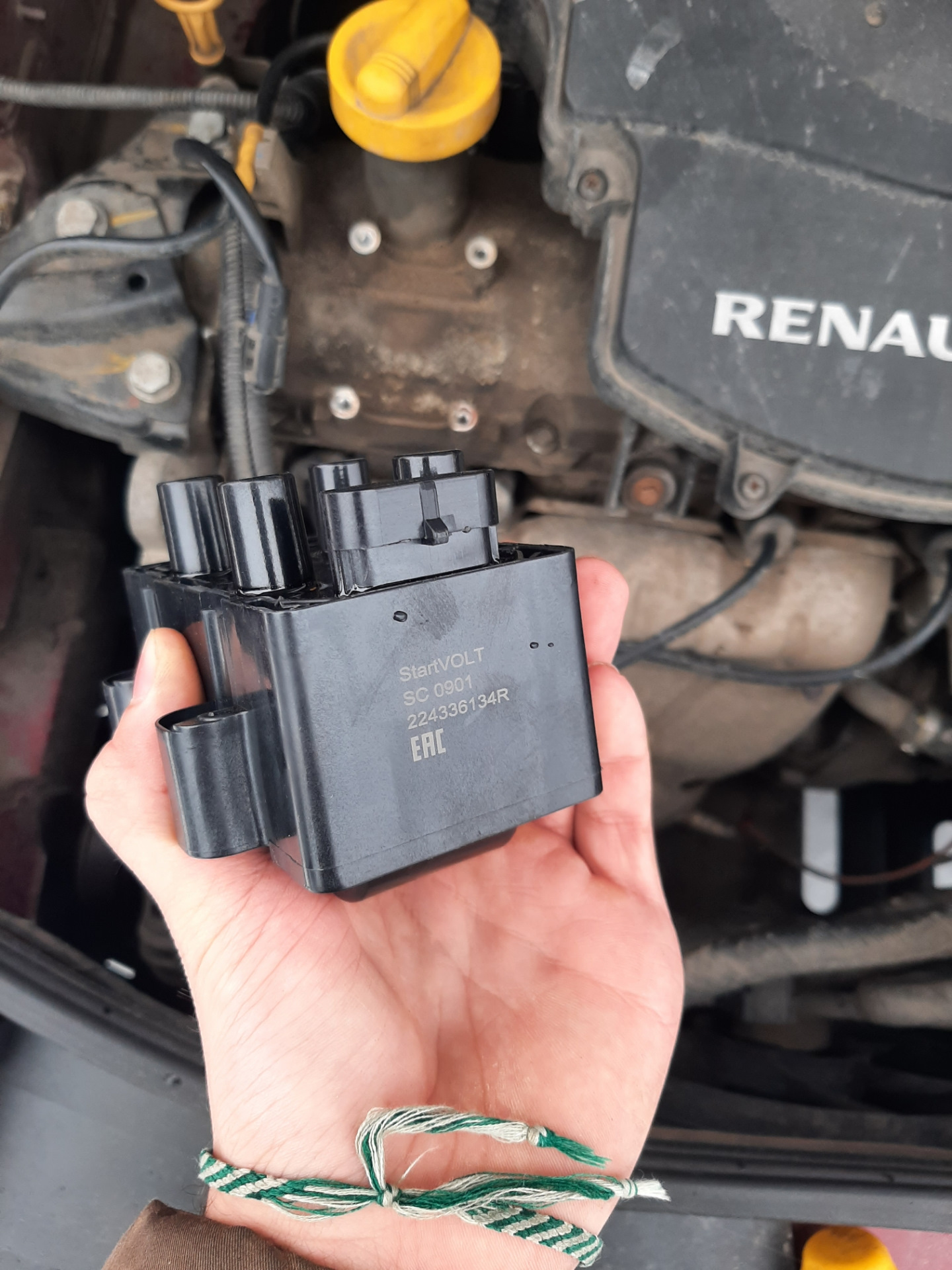 7700873701 Катушка зажигания Рено D7F 98.10.21, Twingo RENAULT Запчасти на DRIVE