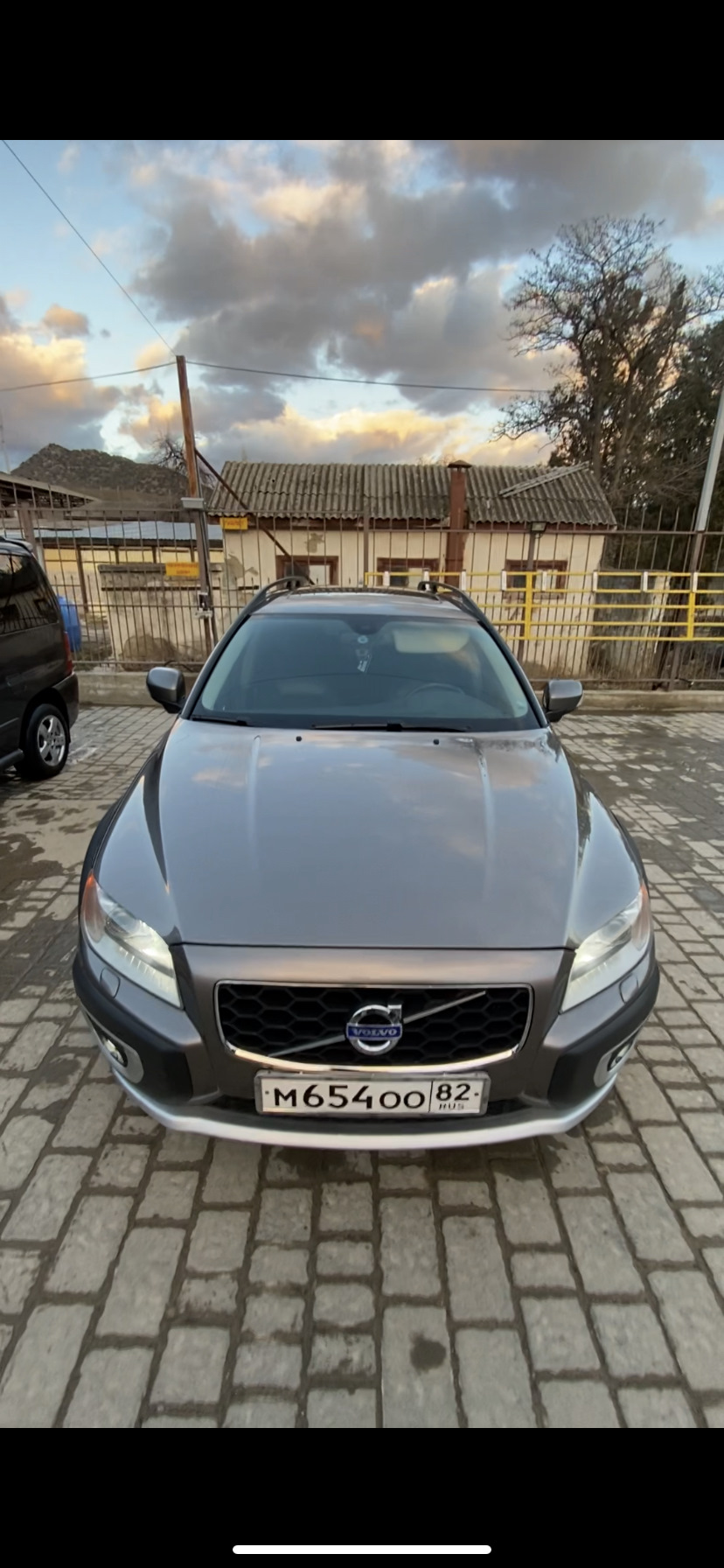 Дали задаток — Volvo XC70 III, 3,2 л, 2008 года | продажа машины | DRIVE2