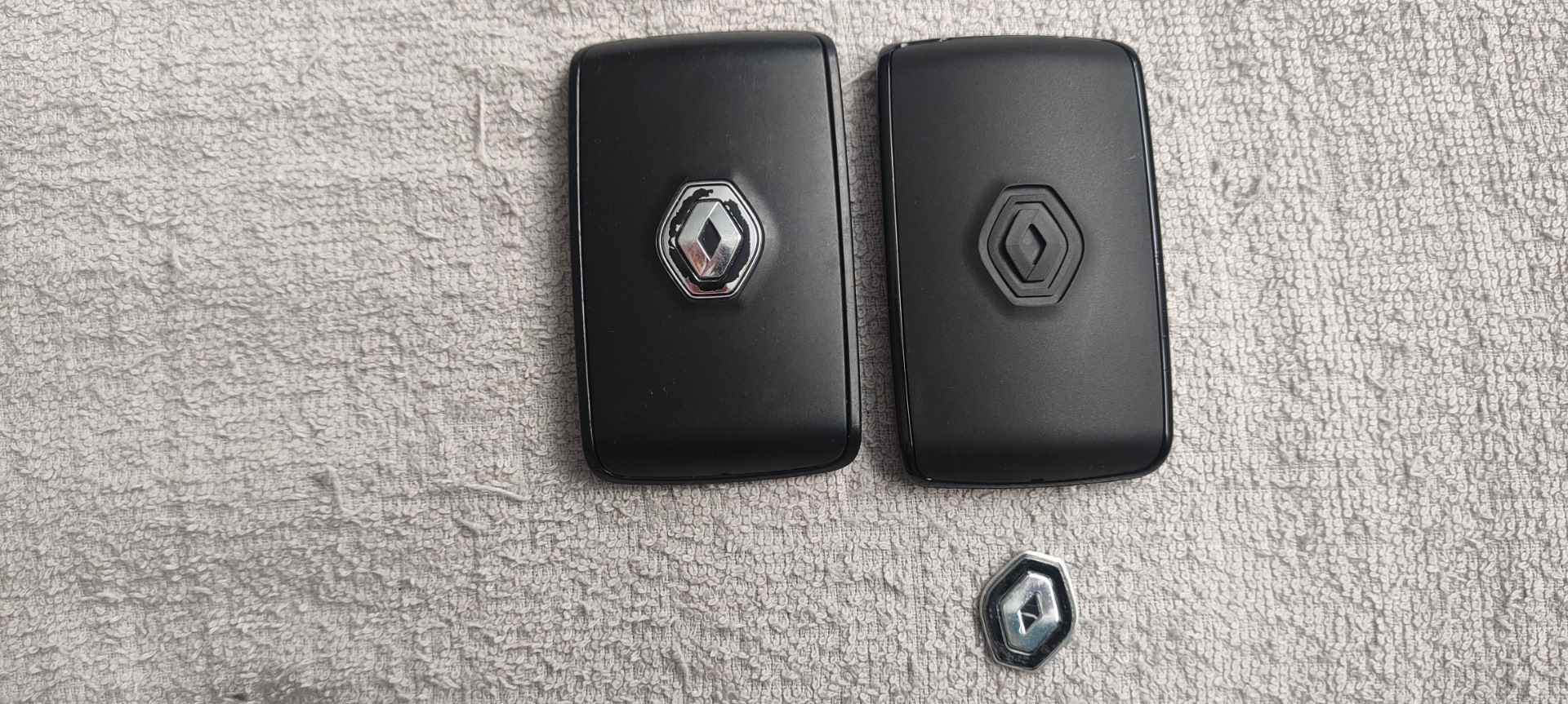 Прошивка ключа рено меган 2. Ключ рено меган 4. Ключ рено меган 3. Ик ключ renault megane. Ключ рено меган 4.