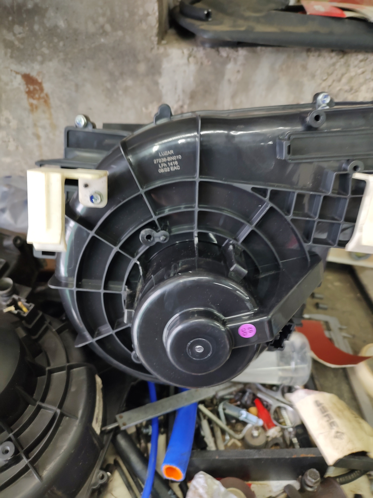 Вентилятор печки. — Nissan Primera (P12), 1,8 л, 2004 года | поломка ...