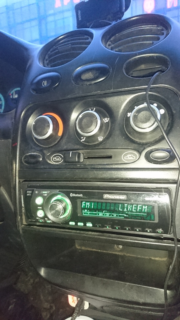 Короб автомагнитолы — Daewoo Matiz (M100/M150), 0,8 л, 2010 года ...