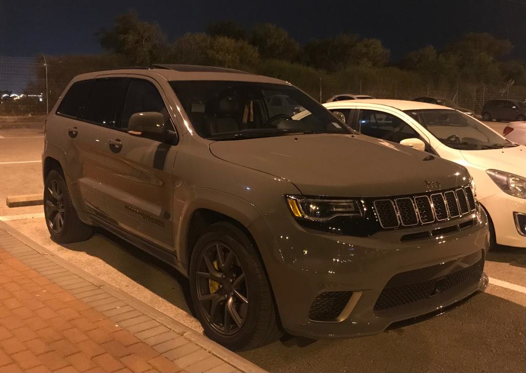 Первые заезды. TrackHack vs X6M competition! — Jeep Grand Cherokee SRT