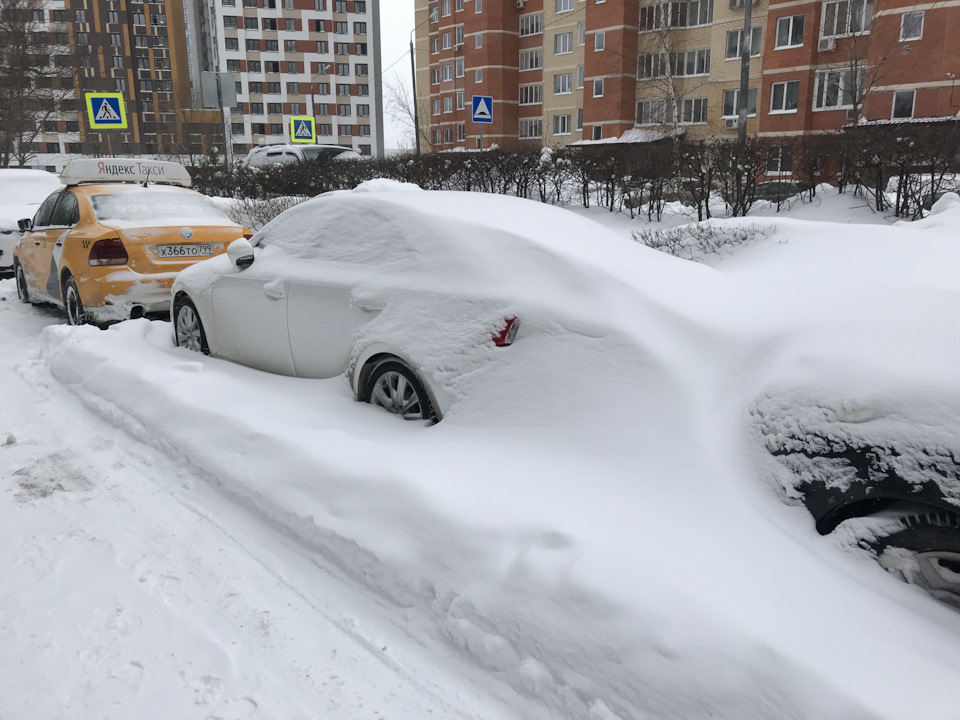 Снегопад в Москве — Lexus IS III, 2,5 л, 2013 года | другое | DRIVE2