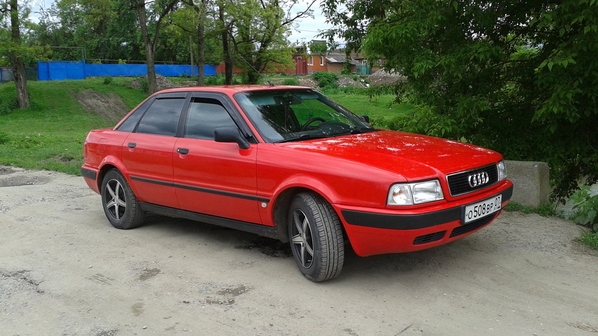 Audi 80 (B4) 2.0 бензиновый 1993 | RED BARREL на DRIVE2