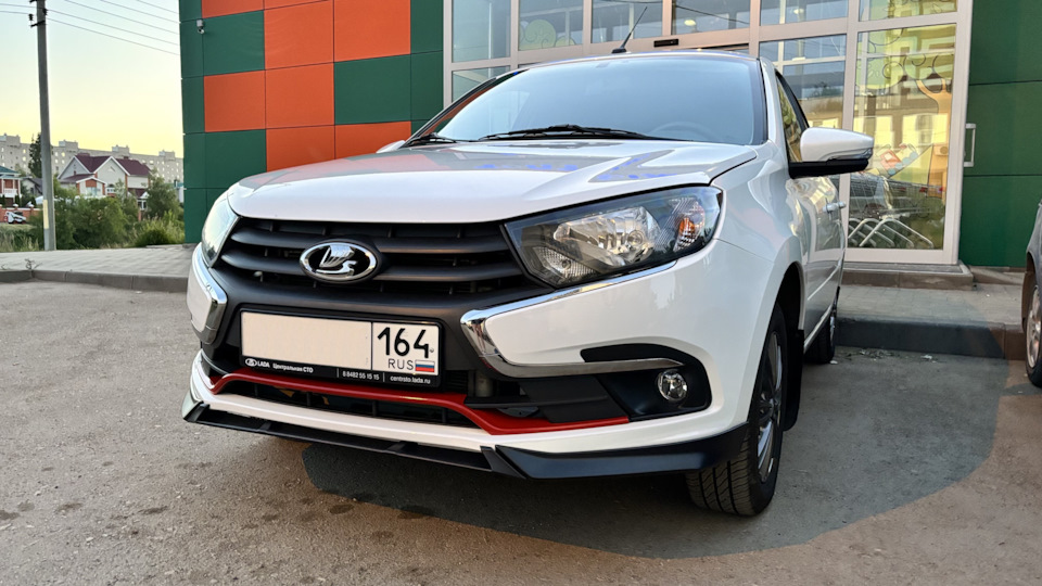 Сплиттер Барс — Lada Гранта Лифтбек (2G), 1,6 л, 2023 года | аксессуары ...