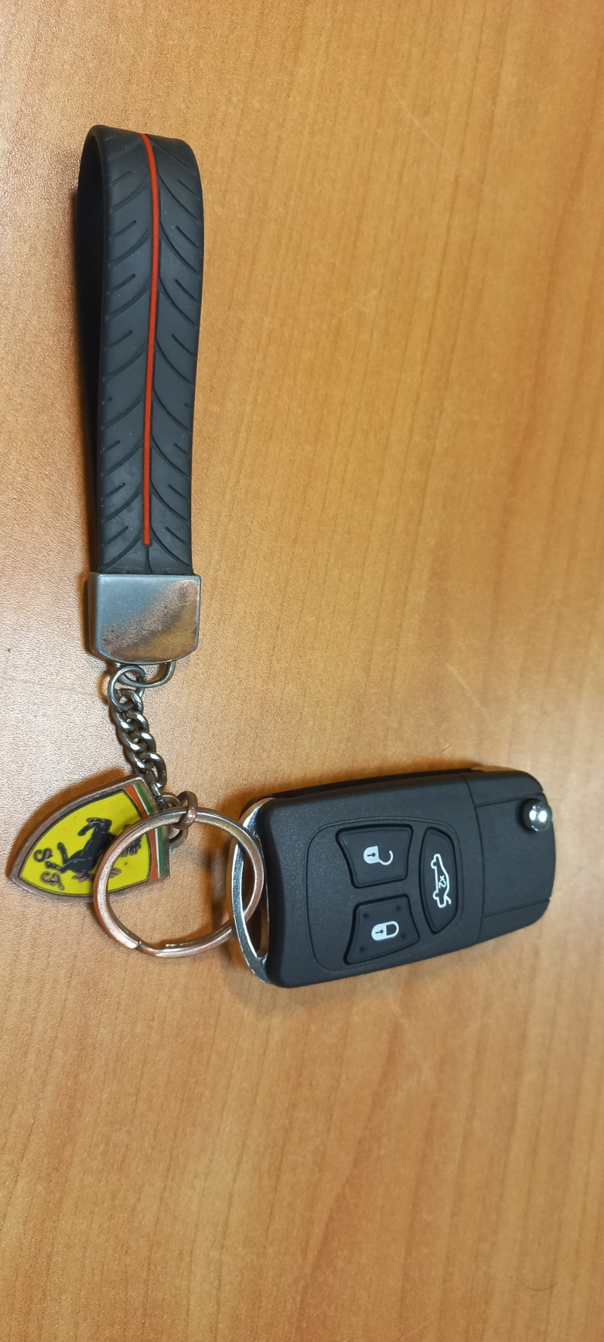 Сам ключ — Chrysler 300C (1G)