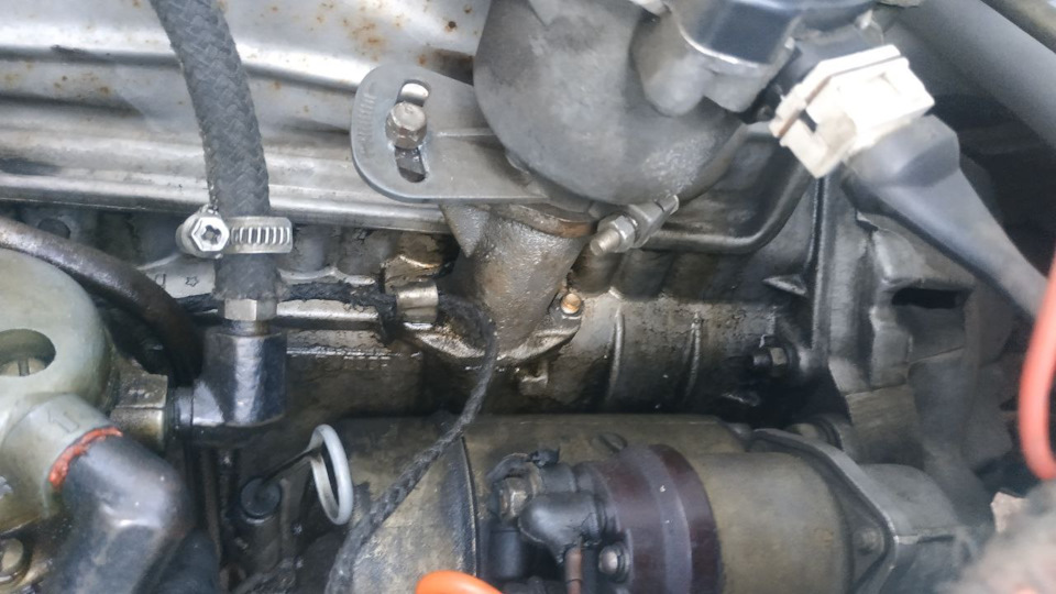 Возрождение. Часть 13. Замена бензонасоса. Часть 1. Свечи, прокладки ...