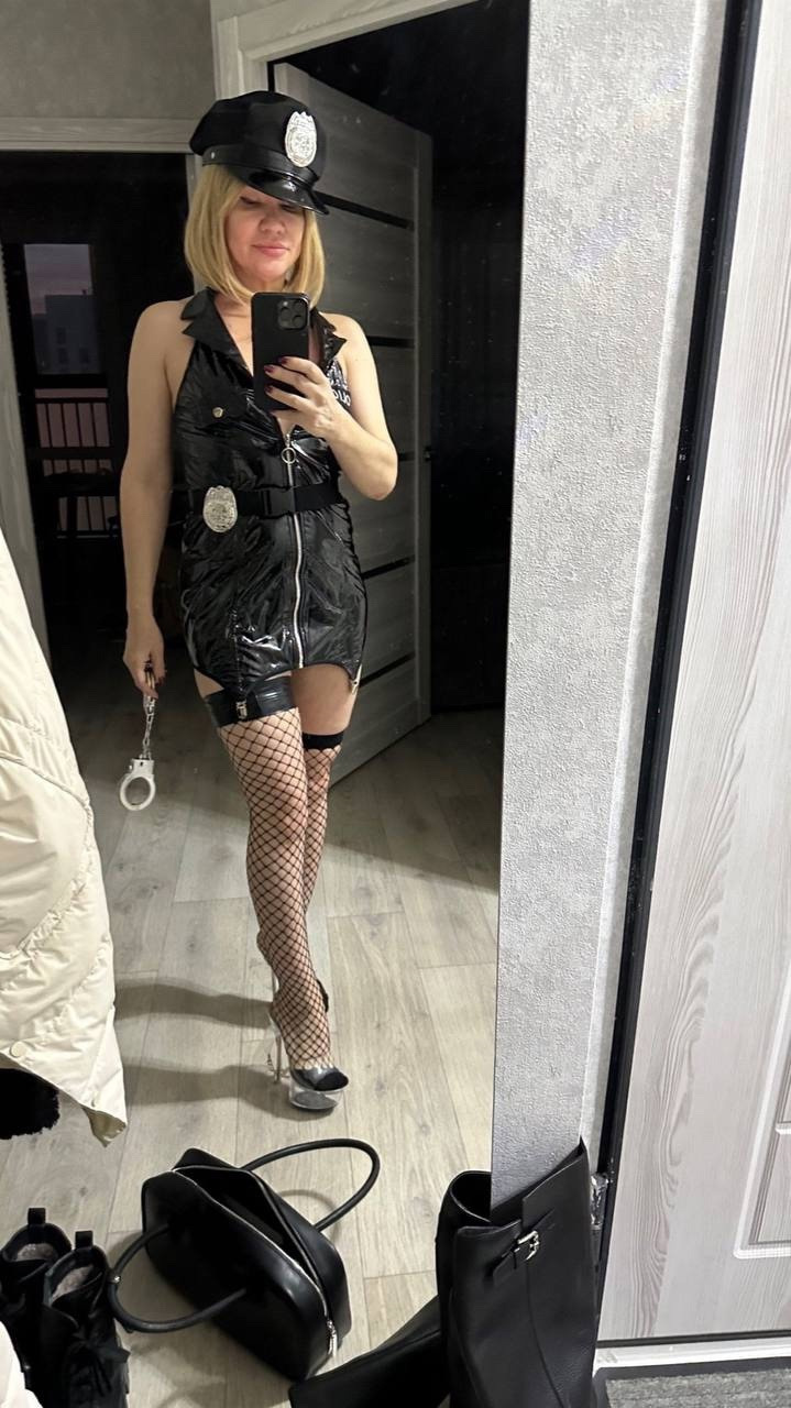 солевая голая Сделала себе рекламу 🙈 — Сообщество «Мальчики и Девочки» на DRIVE2