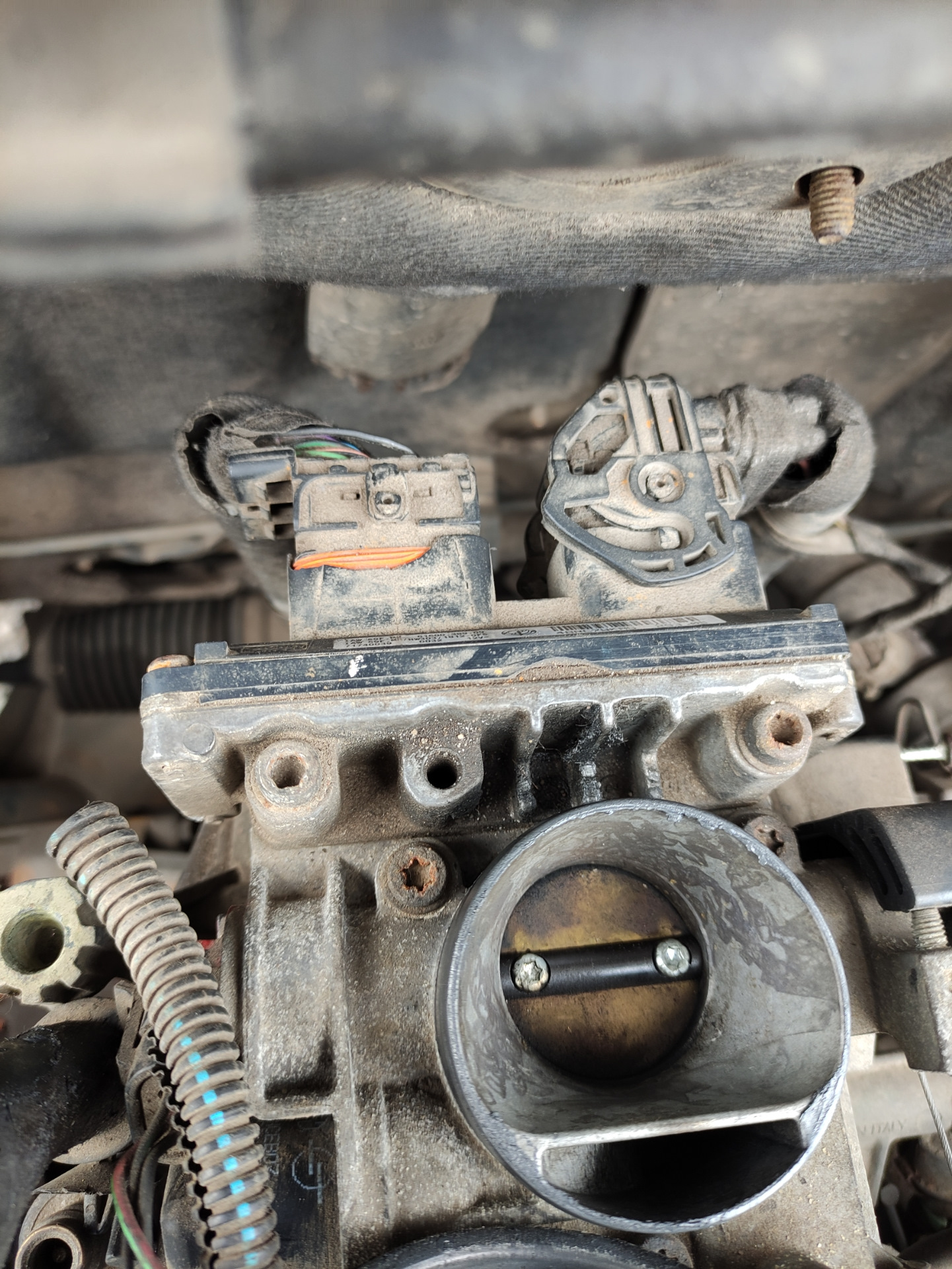 Из-за чего может намагнититься шторка распредвала фиат альбеа. Рабочий цилиндр сцепления фиат дукато 2011 года. Альбеа при разгоне. Альбеа при разгоне. Альбеа при разгоне.