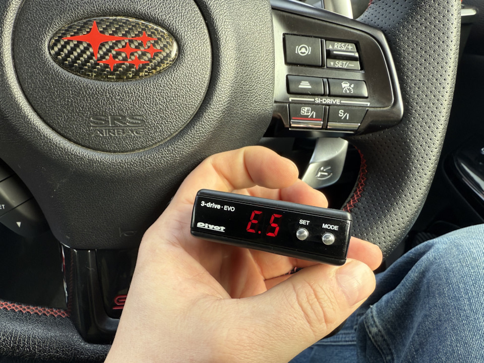 Pivot 3-drive EVO Throttle controller — Subaru Levorg (VM), 2 л