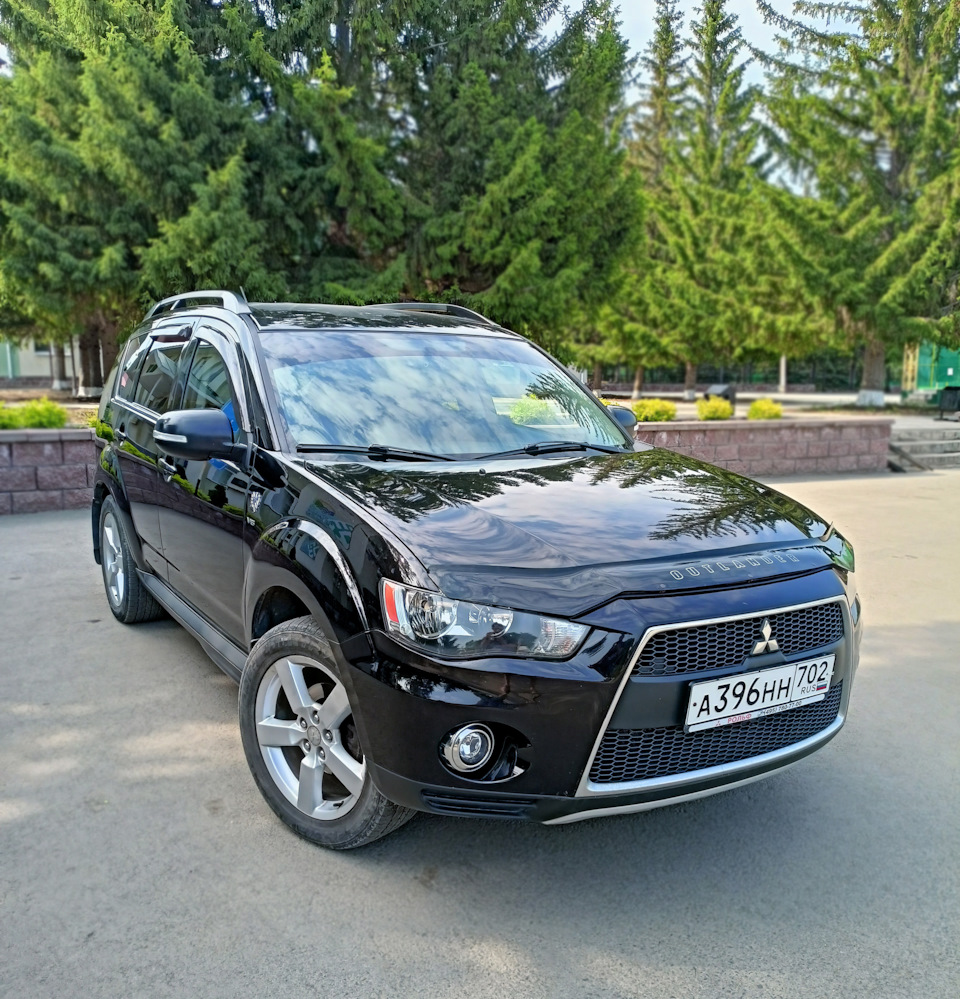 Продаю — Mitsubishi Outlander XL, 3 л, 2012 года | продажа машины | DRIVE2