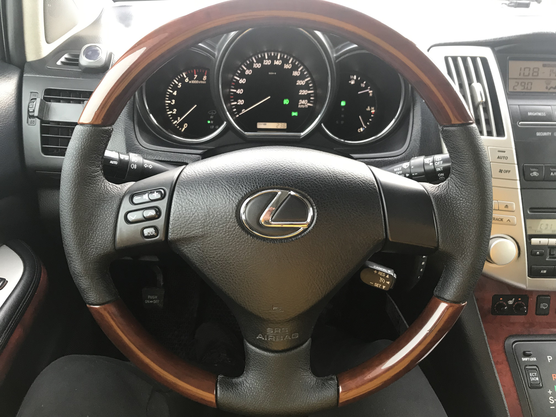 Как снять руль lexus rx350 2018