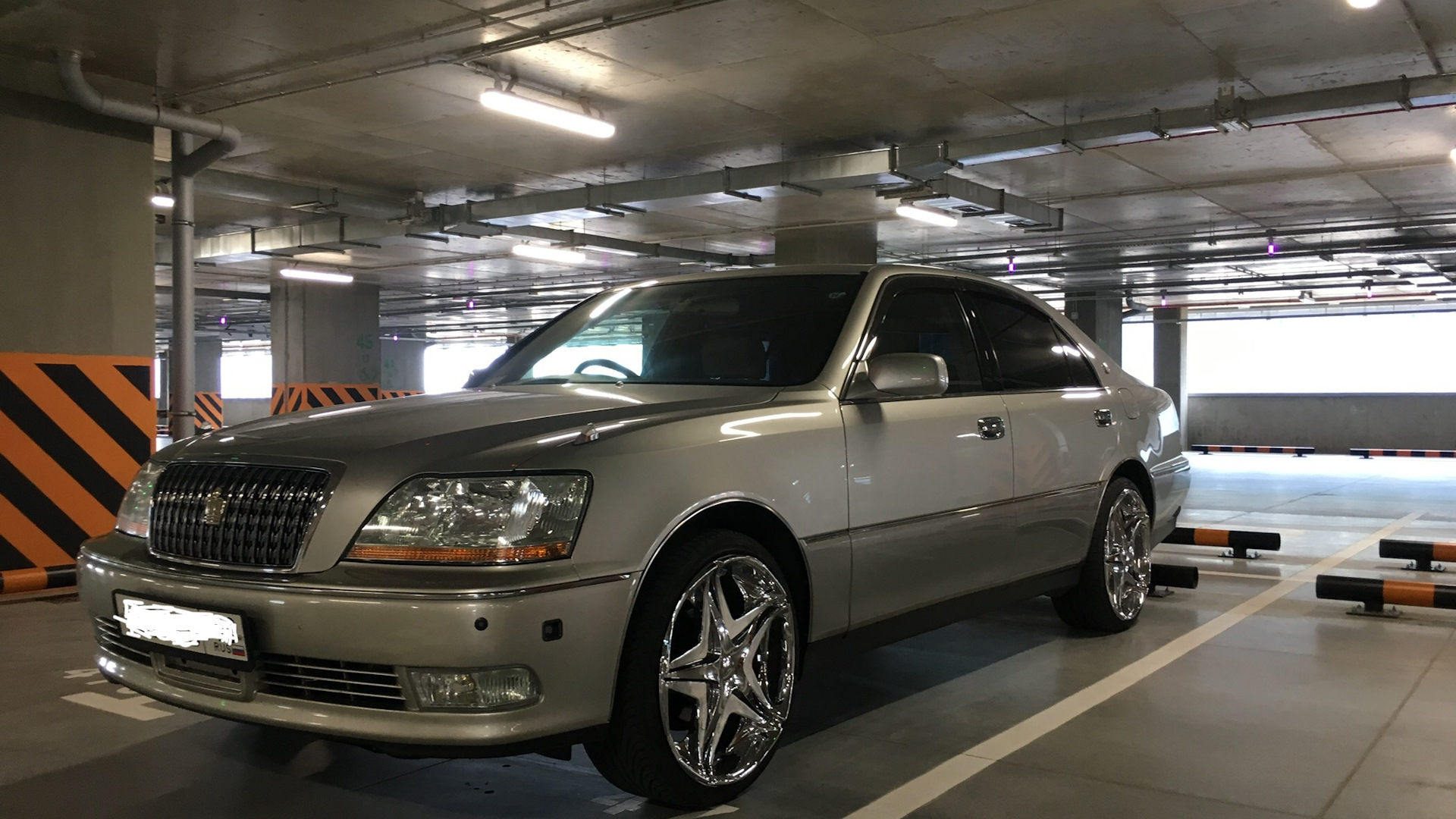 Продажа Toyota Crown Majesta (S170) 2002 (бензин, АКПП) — с историей  обслуживания — DRIVE2.RU