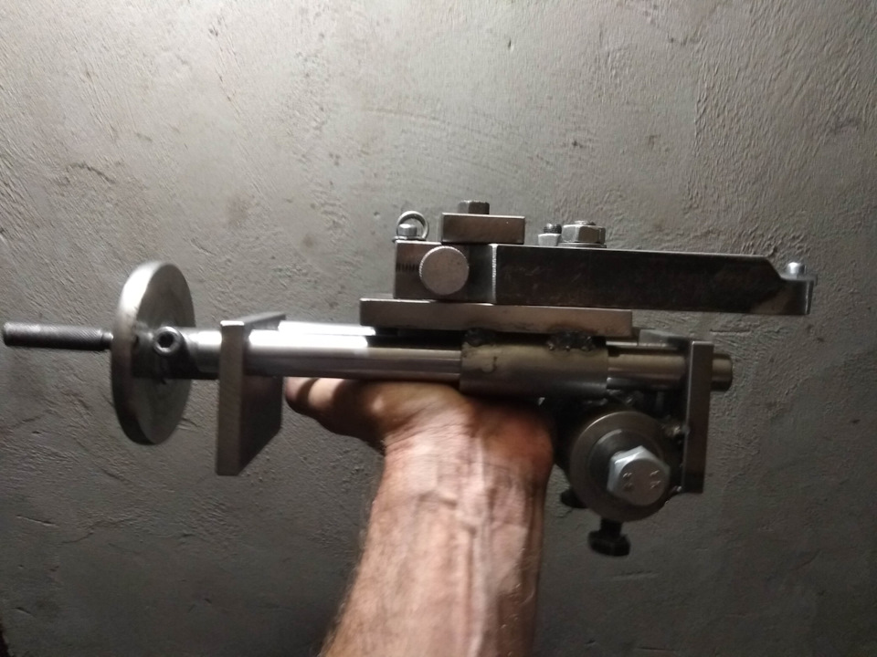 Станок для проточки тормозных дисков. — DRIVE2