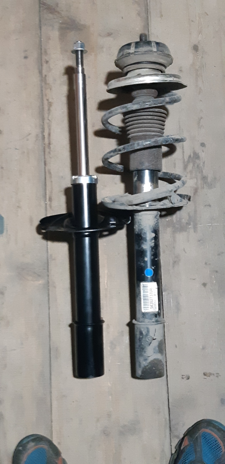 543027370R АМОРТИЗАТОР ПЕР. RENAULT | Запчасти на DRIVE2