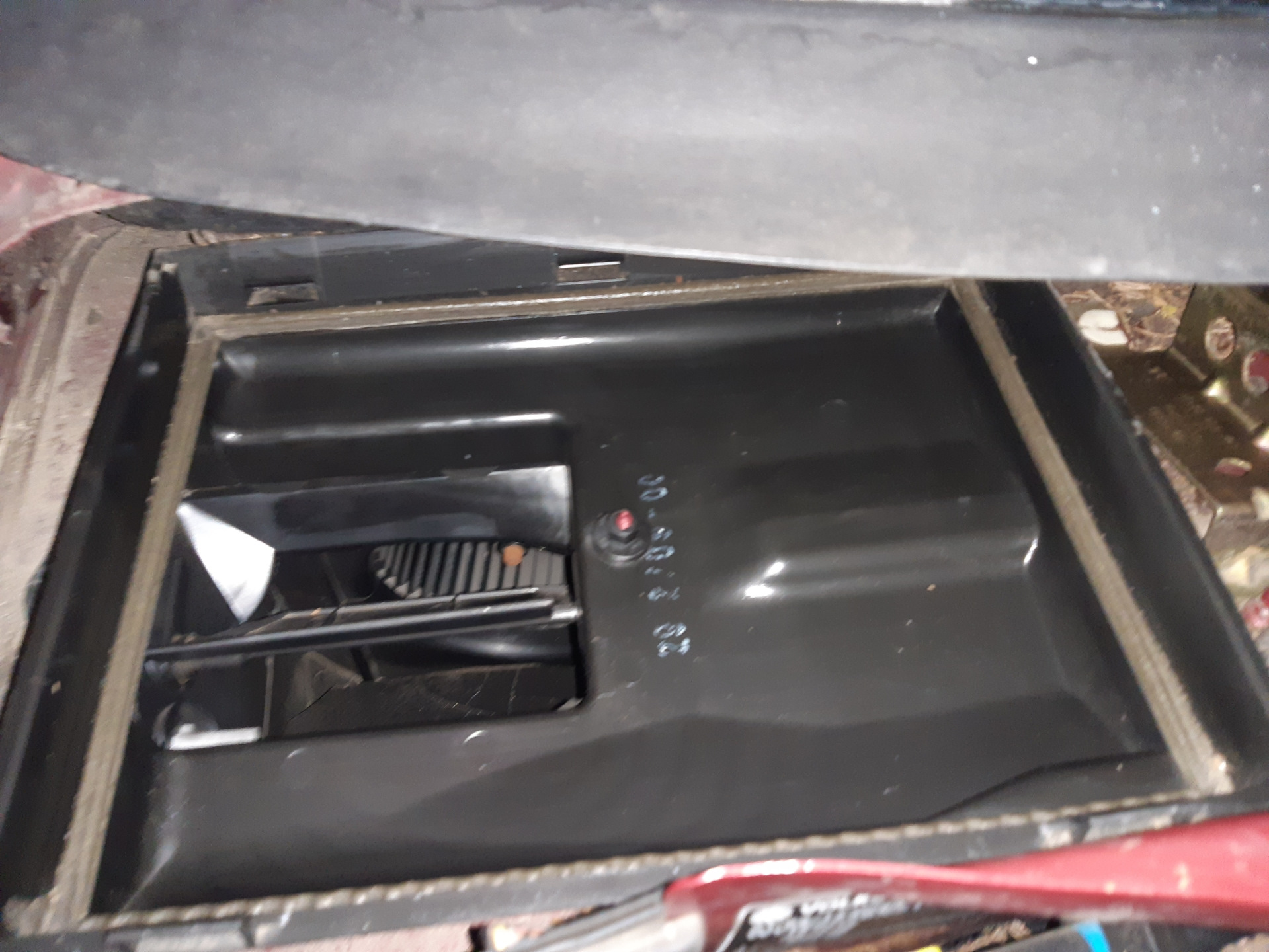 Замена салонного фильтра Volkswagen polo 6n2 mk3 — Volkswagen Polo Mk3 ...