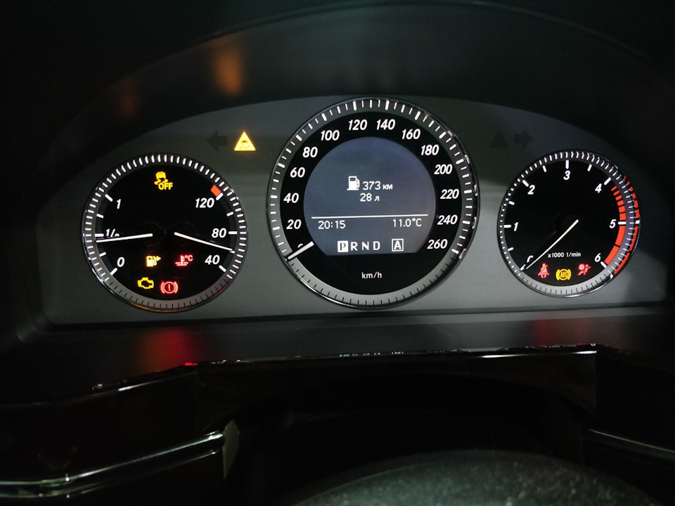 Ремонт светодиодного указателя поворотов в заднем фонаре — Mercedes ...