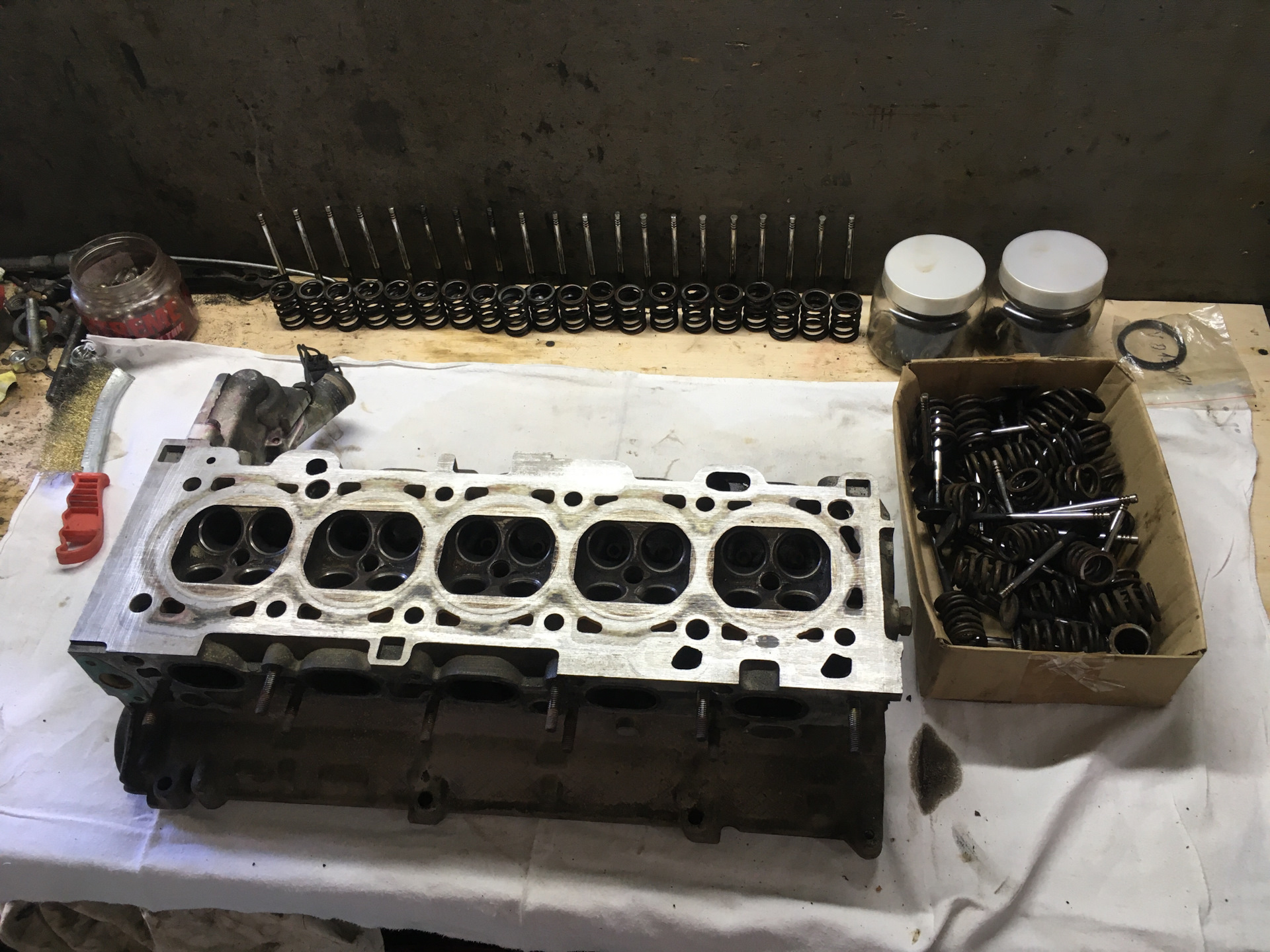 Прогоревший клапан — Volvo 850, 2,5 л, 1995 года | своими руками | DRIVE2