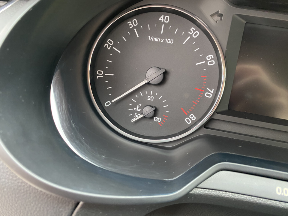 Полировка панели приборов своими руками! — Skoda Octavia A7 Mk3, 1,4 л ...