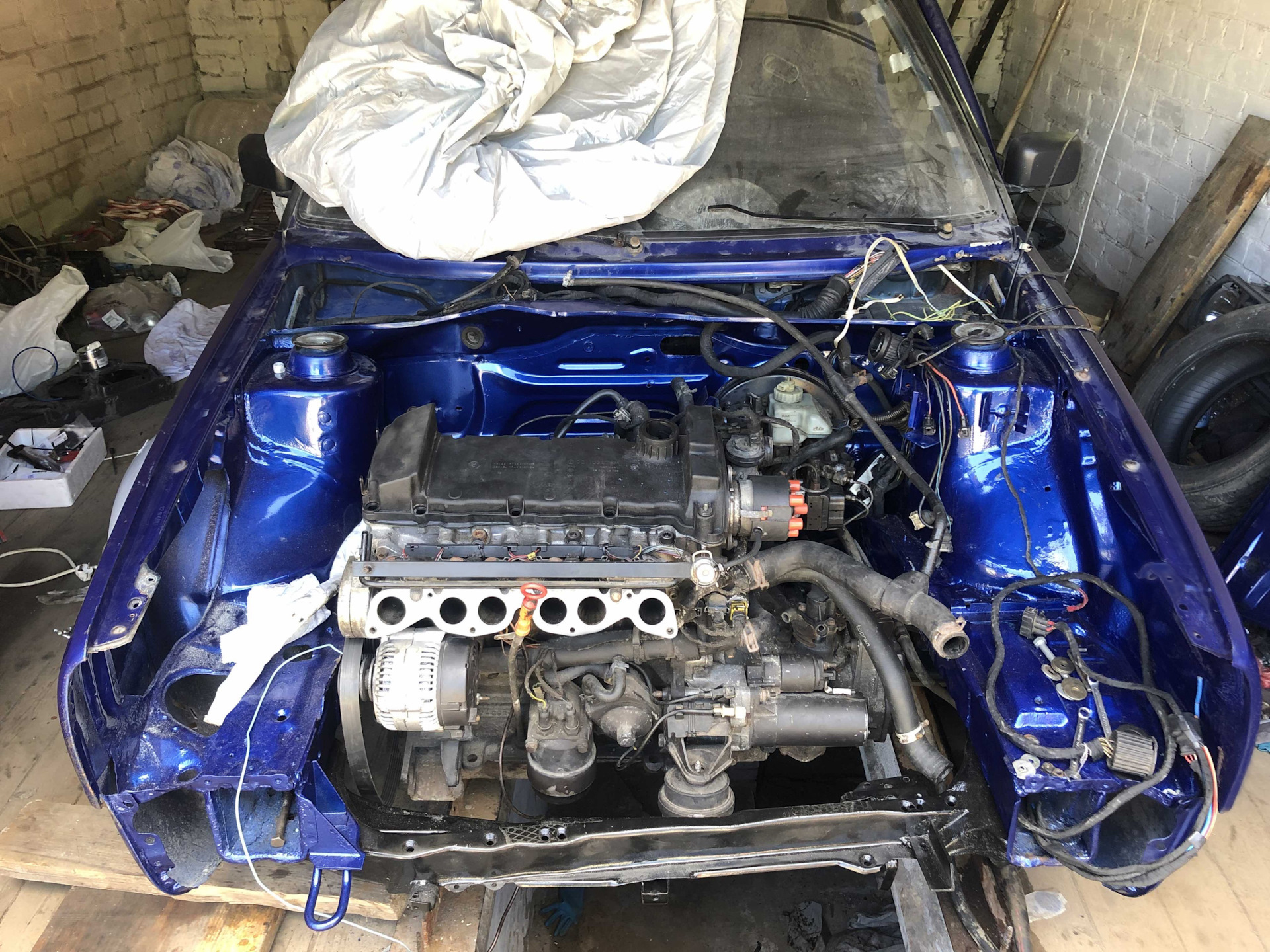 3. Проводка и сборка подкапотки после покраски — Volkswagen Golf Mk2, 2 ...