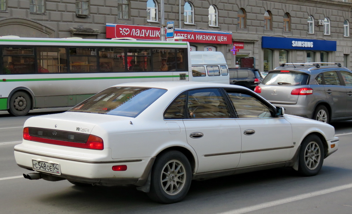 Q45 Clubbutts