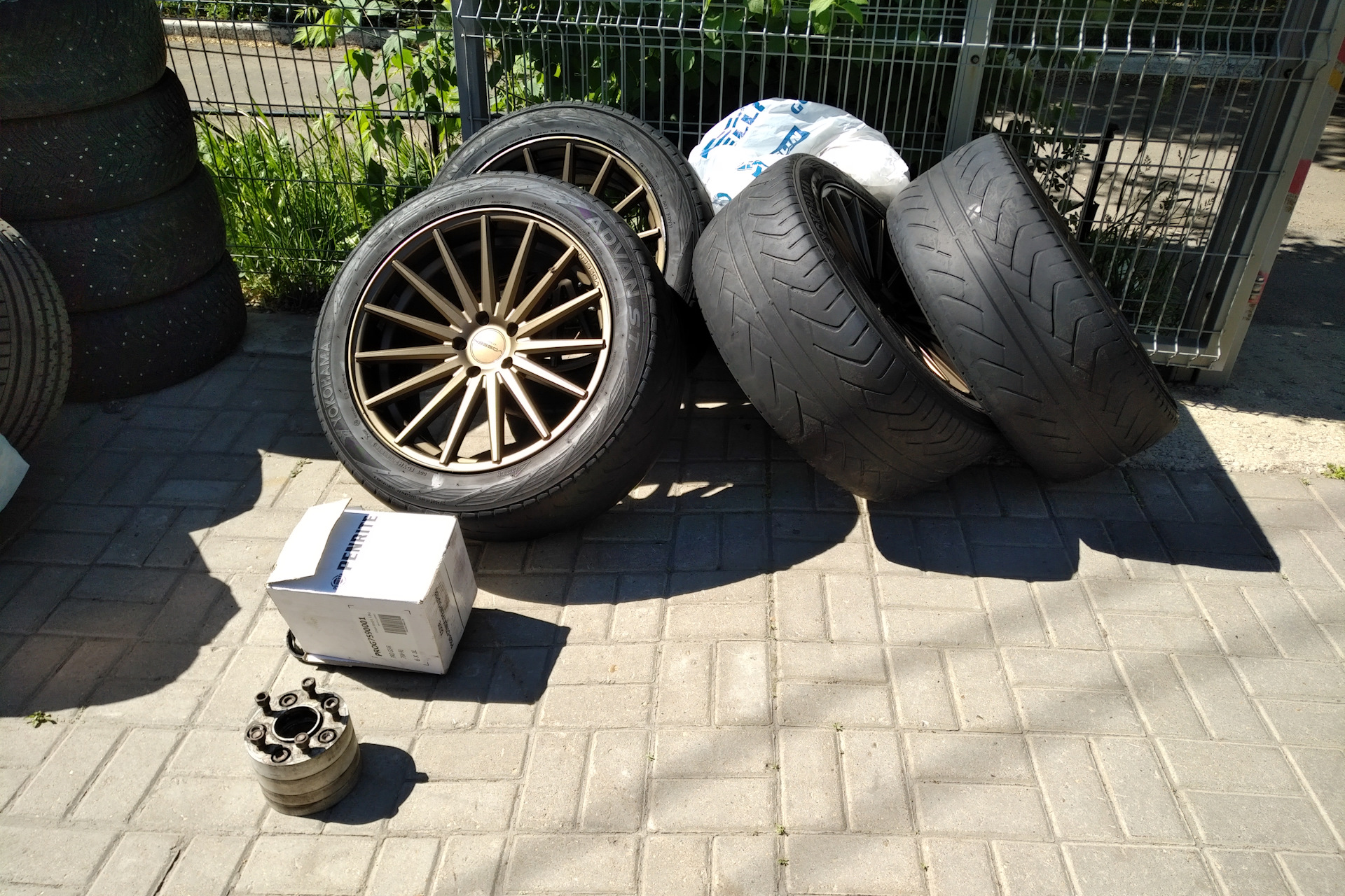 275 50 r20. 275/50r19 at. 275/50 R22 drive2. Ayres Rock диски c 275/50 r20.