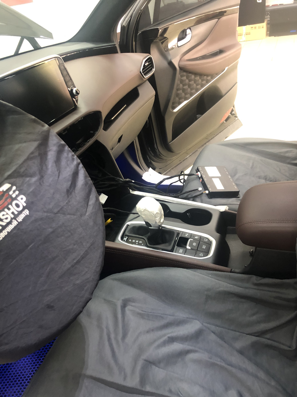 Фото в бортжурнале Hyundai Santa Fe (4G)