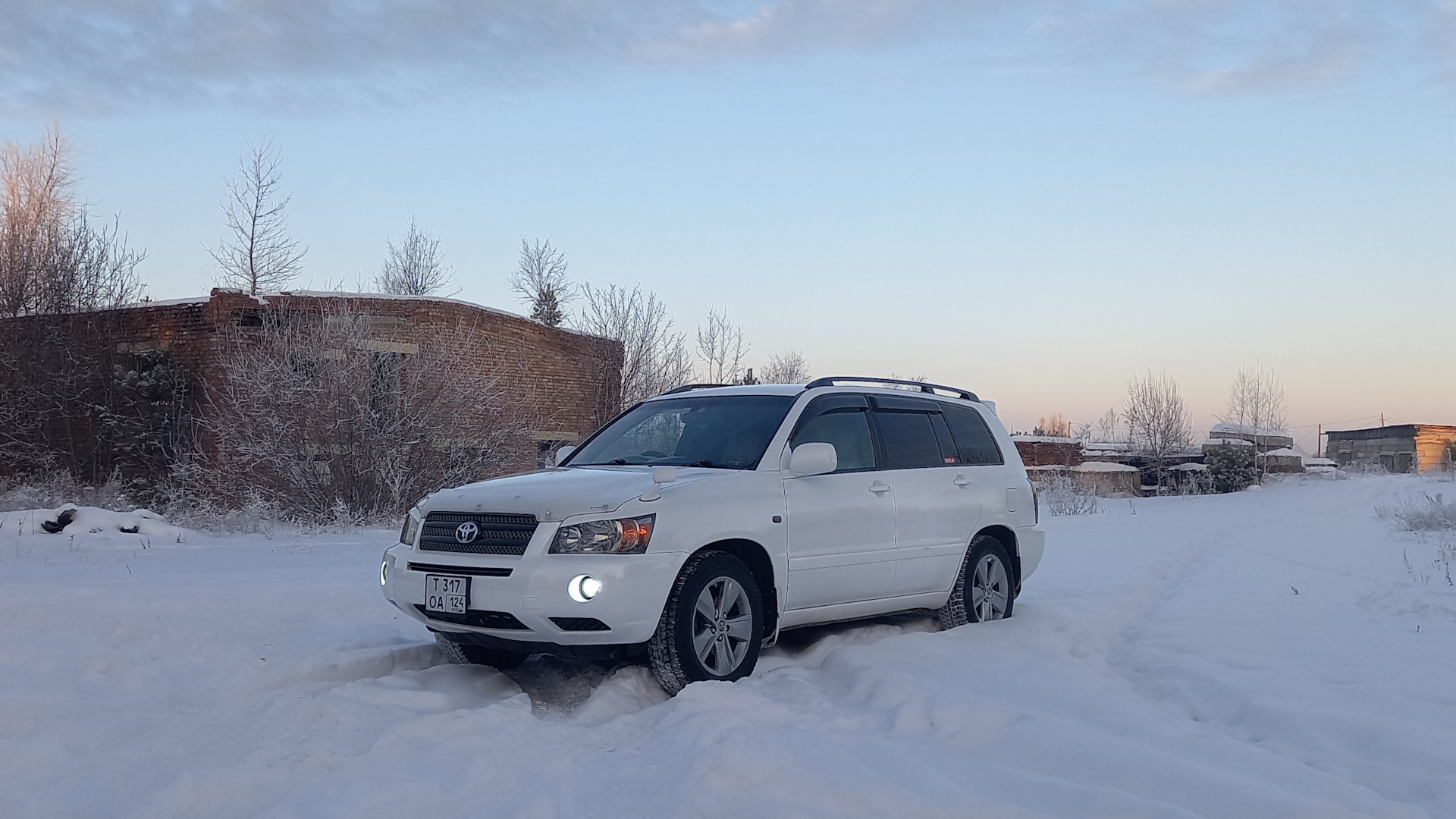 Продажа Toyota Kluger 2004 (бензин, АКПП) — с историей обслуживания —  DRIVE2.RU