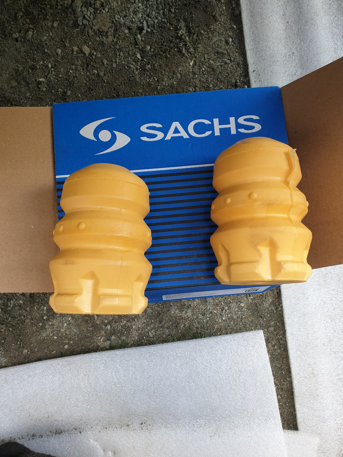 задние амортизаторы bilstein на mondeo 2 универсал. демпфер мондео 4. демпфер мондео 4. меняем задний амортизатор мондео 4. отбойник капота (демпфер) форд.