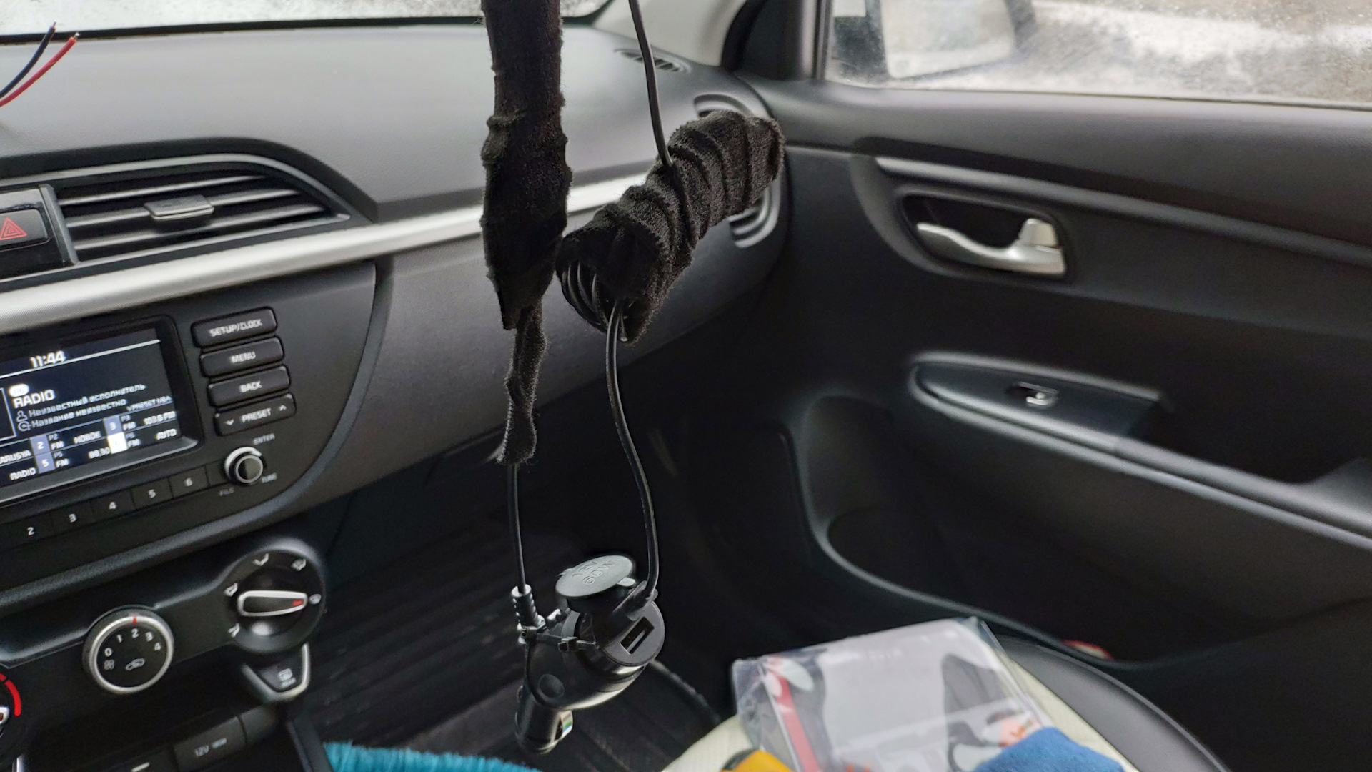 Подключение антирадара и видеорегистратора к плафону освещения — KIA ...