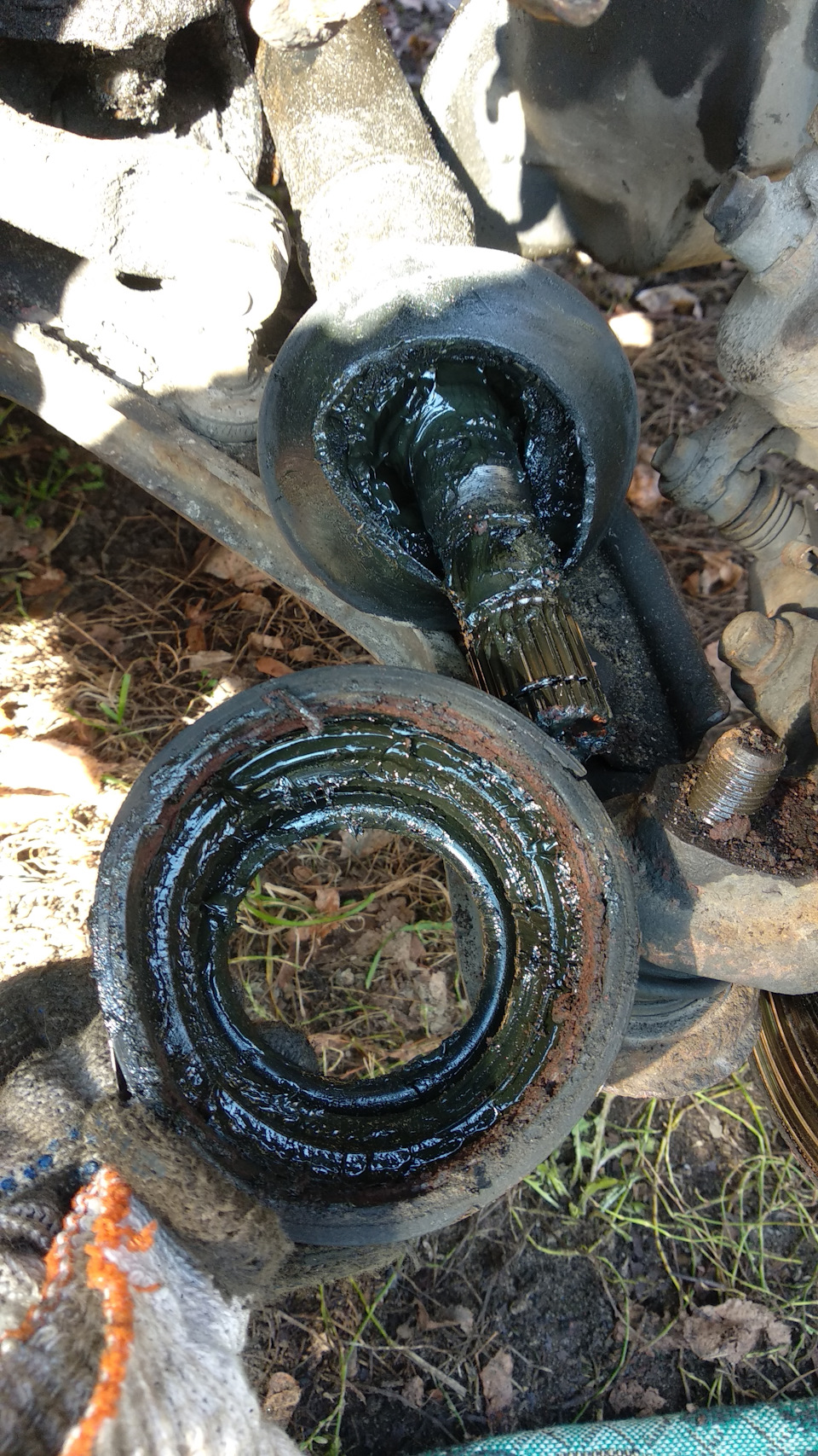 Наконечник, пыльник шруса, пыльник рейки, стойки стабилизатора — Nissan ...