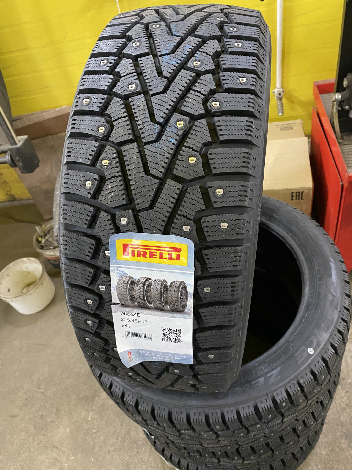 Pirelli ice zero 225 65 r17 106t