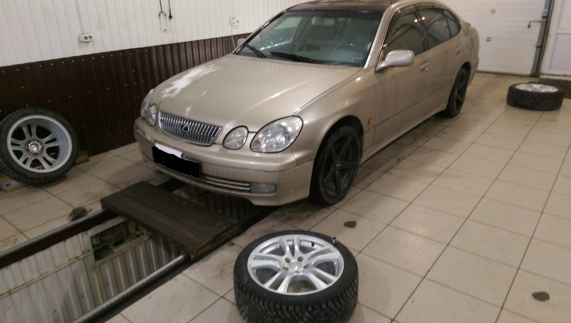 Смена Престижа…или на шипах безопаснее… — Lexus GS (JZS160), 3 л, 1998 ...