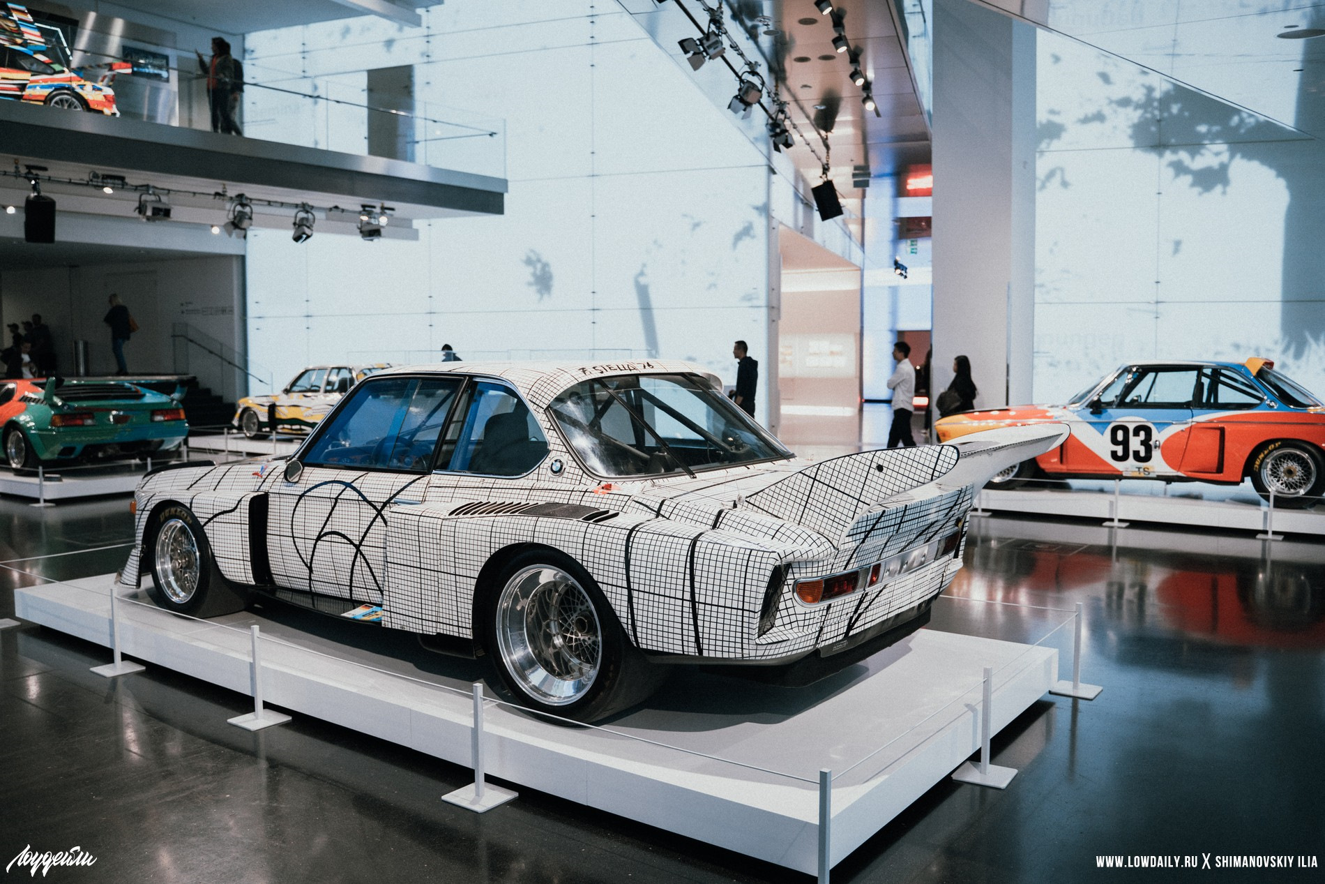 Где находится bmw museum