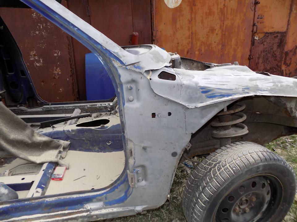 Борьба с дырами, снятие пищалок, замена задних стоек и пыльника рулевой ...