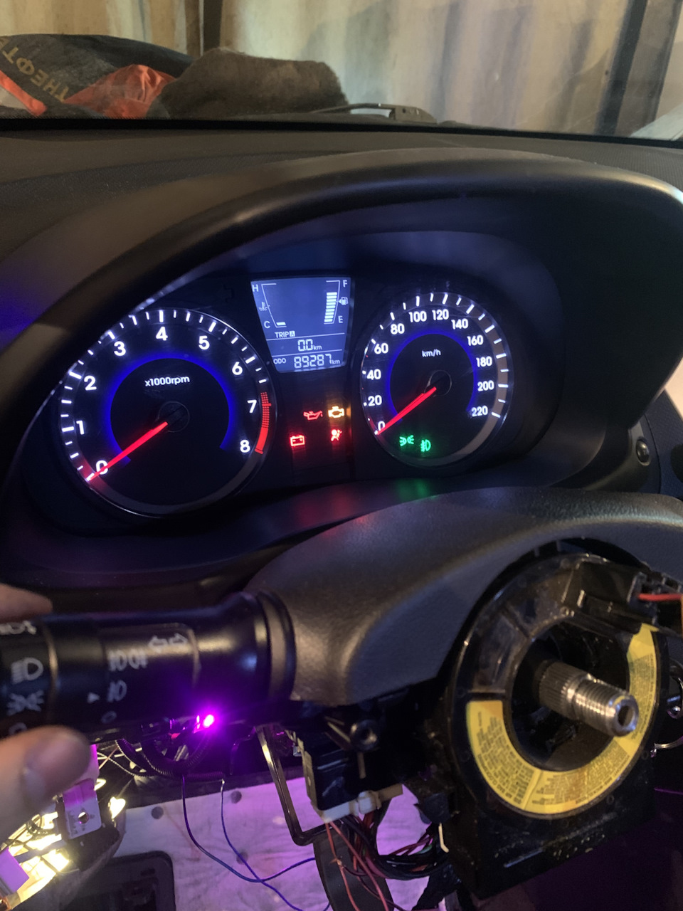 Установка ПТФ в штатном варианте — Hyundai Solaris, 1,4 л., 2012 года ...