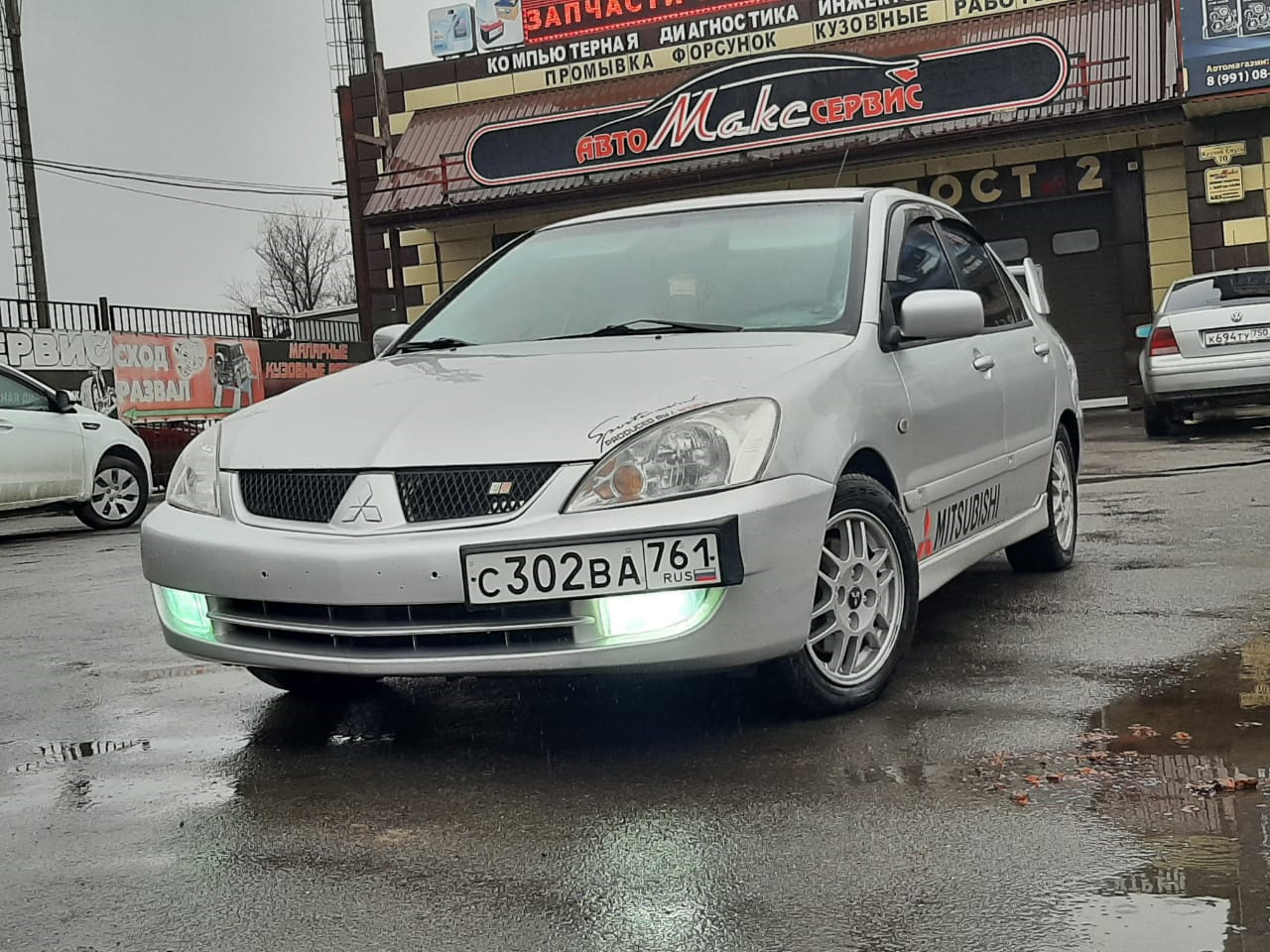 Подиум боковой от EVO на Лансер 9 — Mitsubishi Lancer IX, 1,6 л, 2005 ...