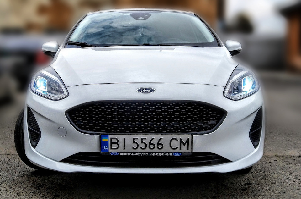 Свет Compledet! Ксенон в галогеновую линзу и LED в дальний — Ford ...