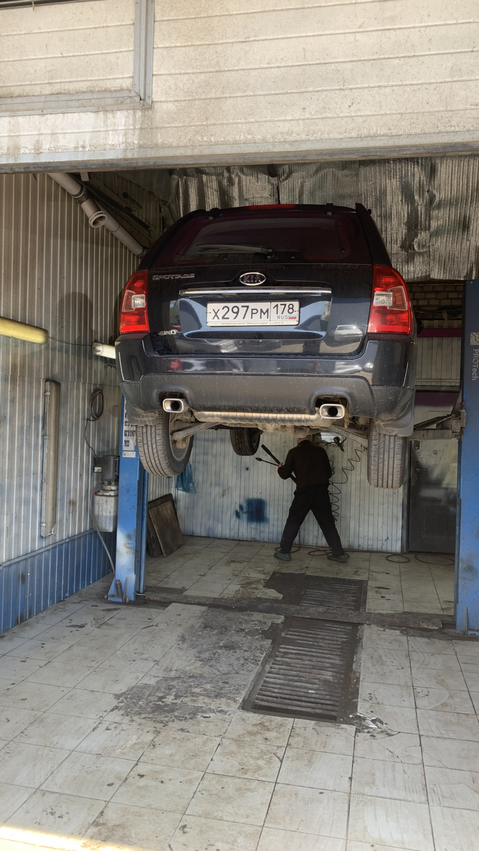 103. Дневник «ПОЛУДЕДА». Мойка днища + подножки. — KIA Sportage (2G), 2 л,  2009 года | своими руками | DRIVE2