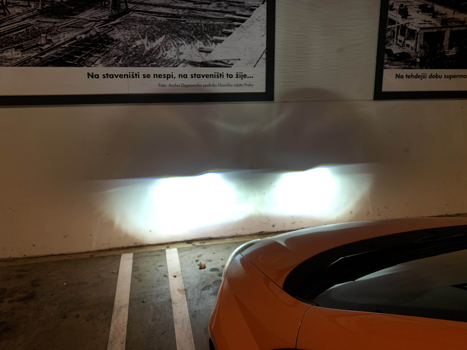 Вплотную к стене — FIAT Grande Punto