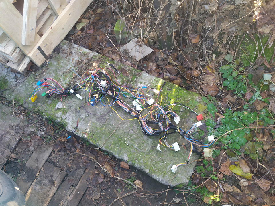 Американки, замена подпанельной проводки — Lada 21070, 1,5 л, 2001 года ...