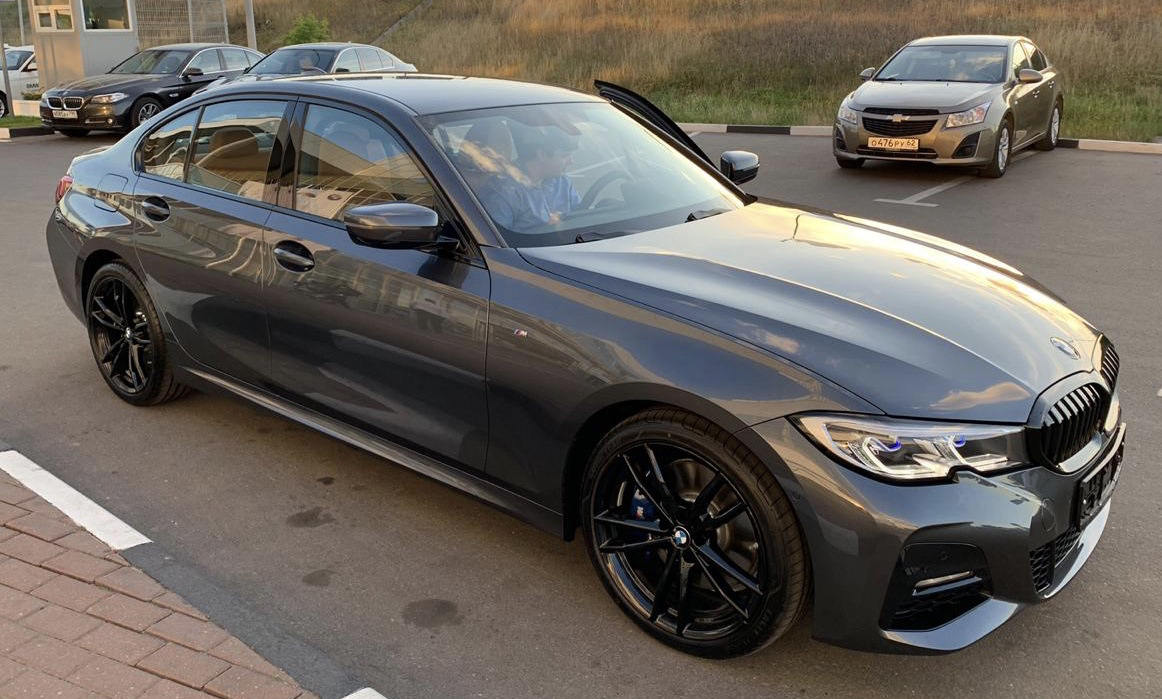 BMW g20 dravit Grey