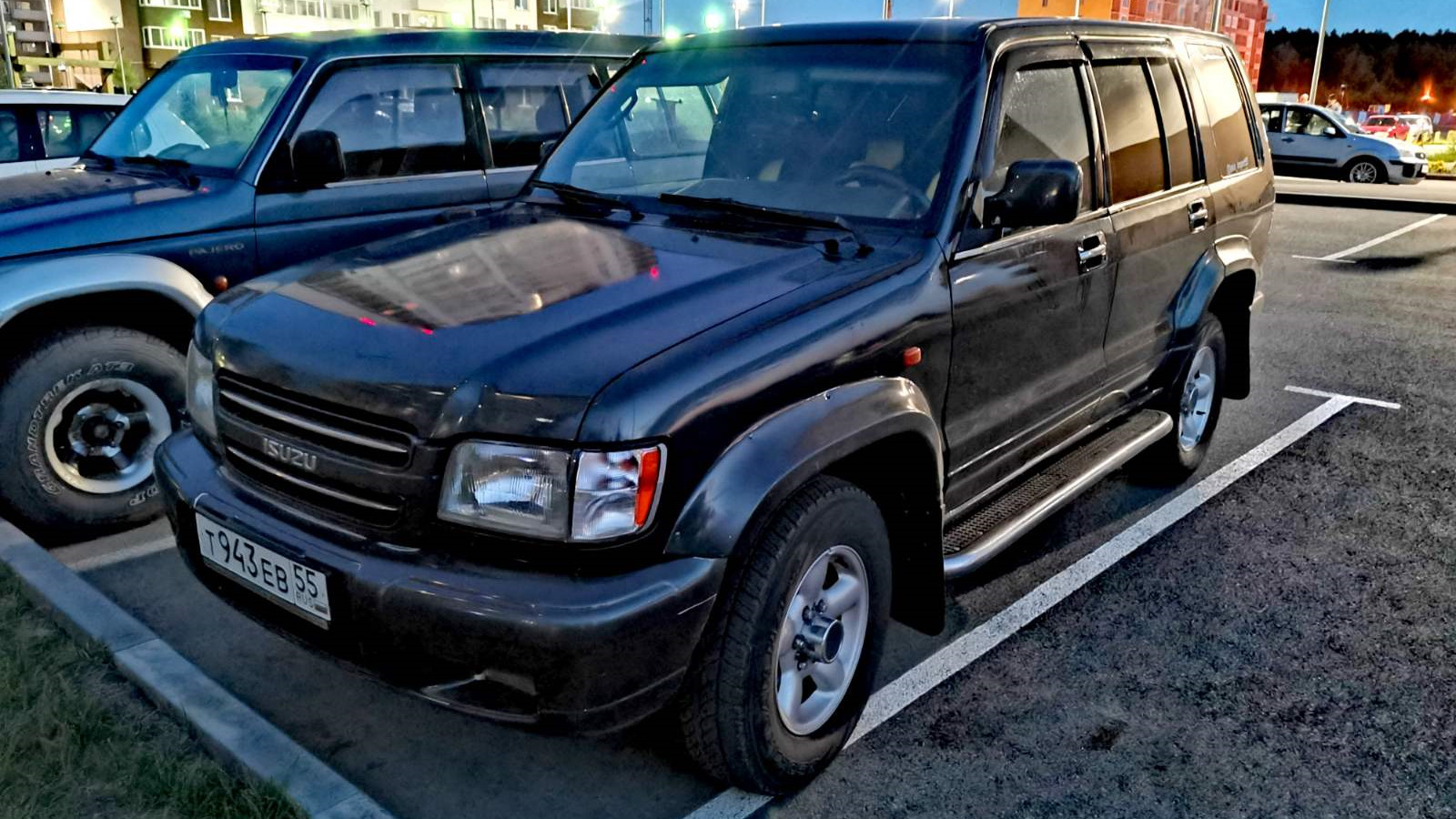 Isuzu Trooper 3 2