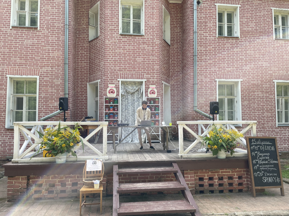 Фото в бортжурнале Cadillac Escalade (3G)