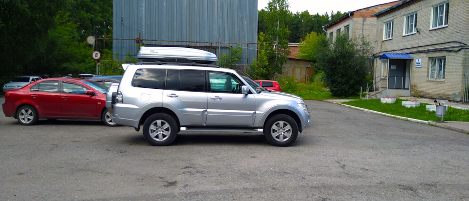 Бокс на крышу — Mitsubishi Pajero (4G), 3,2 л, 2011 года | аксессуары ...