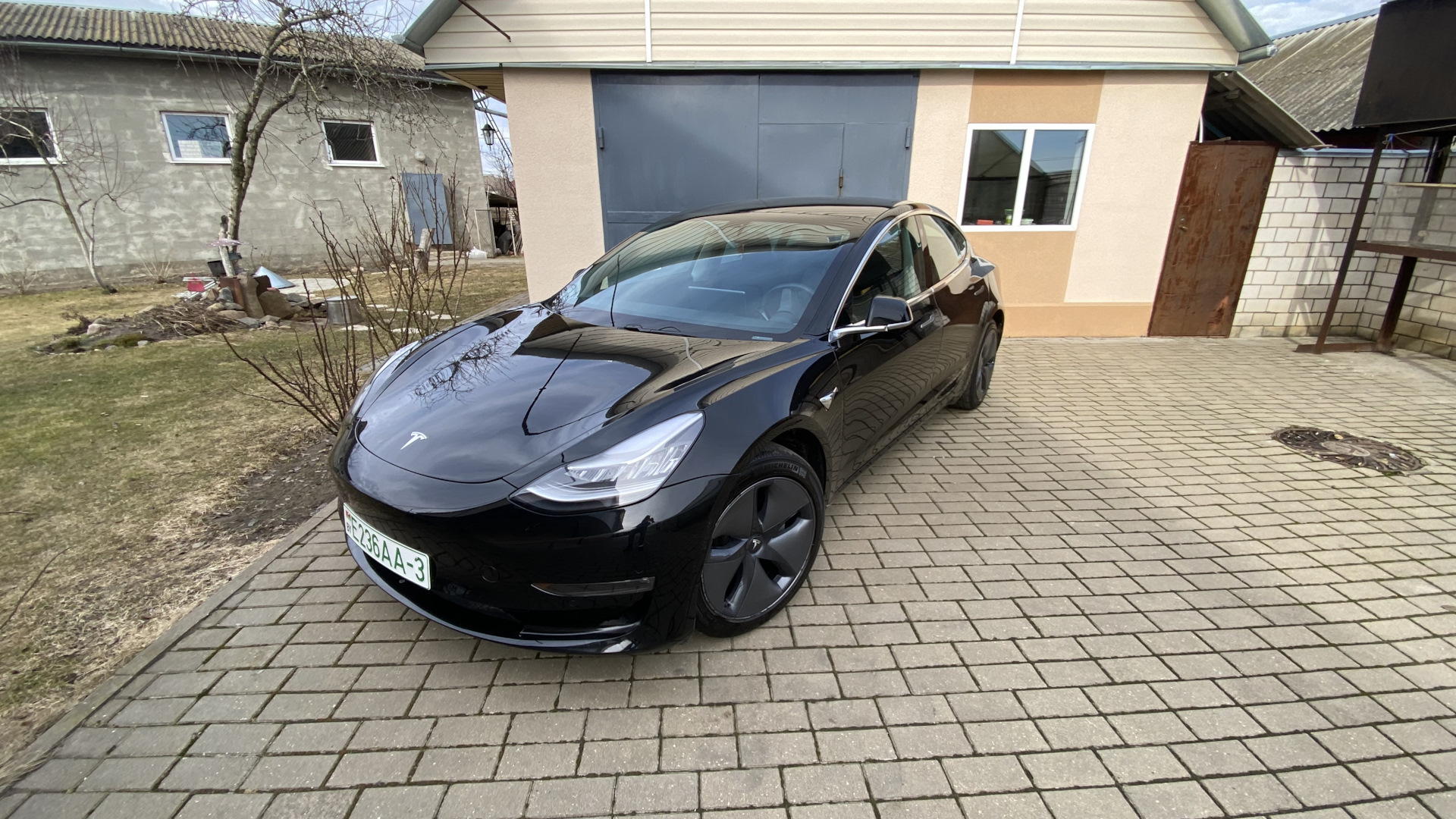 Продажа Tesla Model 3 2019 (электро, ) — с историей обслуживания — DRIVE2.RU