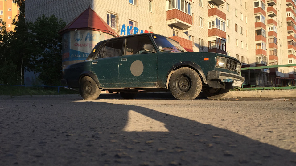Lada 2105