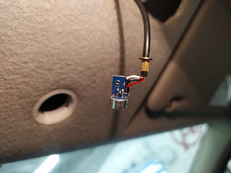 Подключение штатного микрофона к китайской магнитоле. — Renault Logan ...