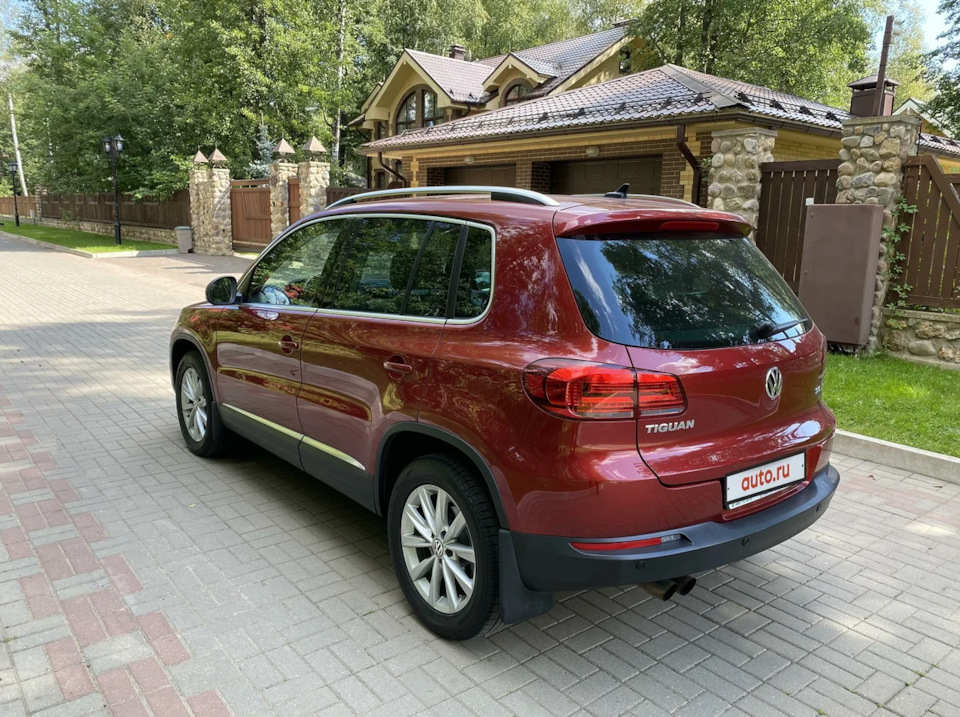 VW Tiguan 2013. VW Tiguan 1 Рестайлинг красный. Фольксваген Тигуан 2 2013.