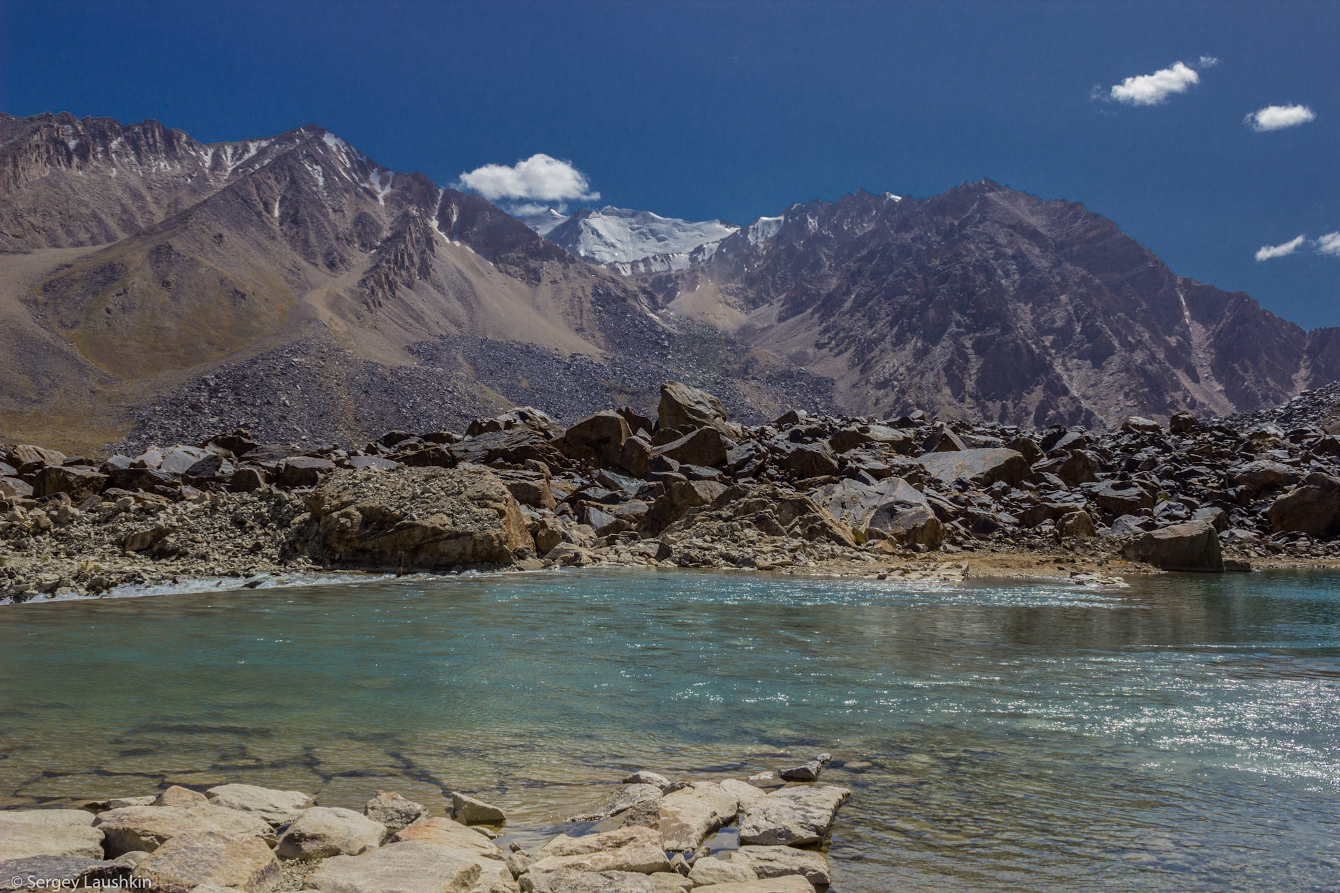 озеро каракуль таджикистан фото. черное озеро памир. каракуль (озеро, таджикистан). озеро каракуль памир. памир каракуль.